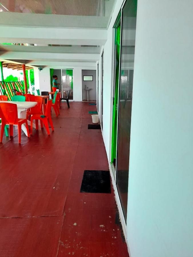 Restaurante Bar Luisfer Baru * Cartagena